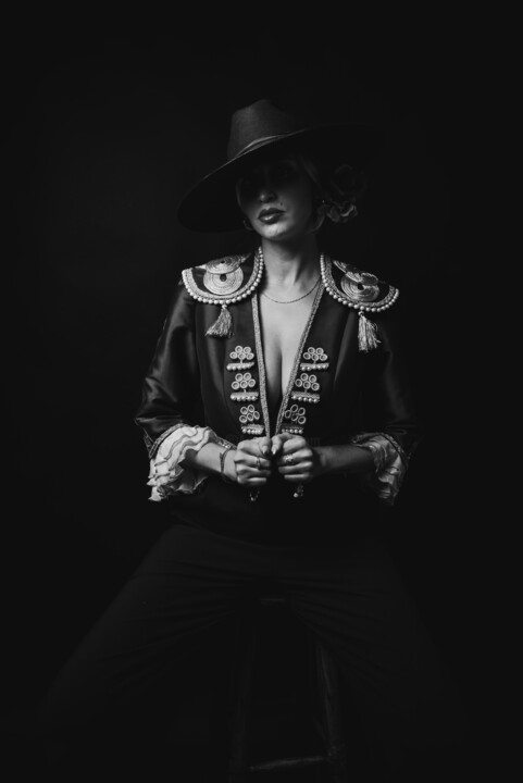 Photographie intitulée "Misterio Desnudo" par Jorge Kánovas, Œuvre d'art originale, Photographie numérique