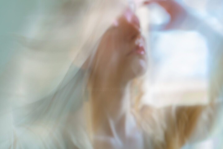 Photographie intitulée "Erica-Figures-Break…" par Kalervo Karlsson (DONK), Œuvre d'art originale, Pigments