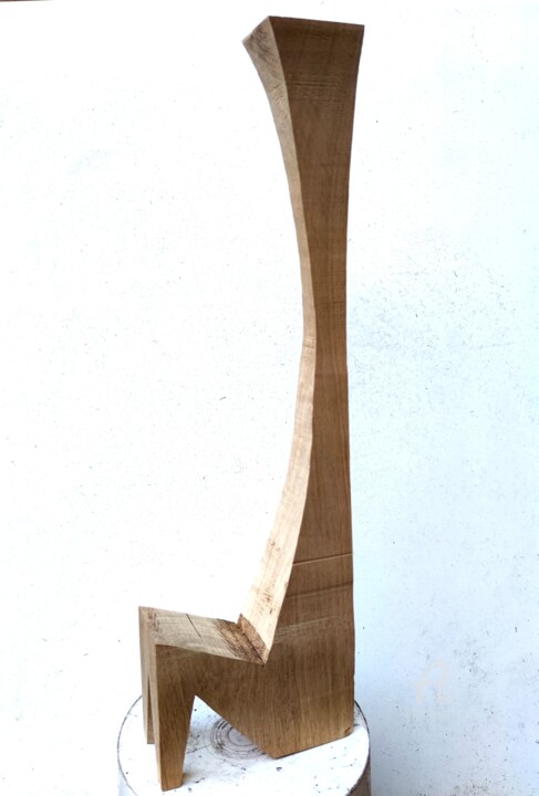 The long proud girl 雕塑, 19.7x5.9 in