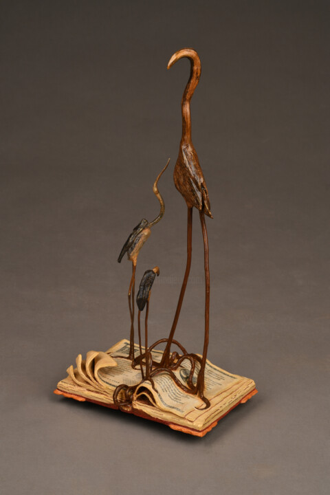 Apparitions 雕塑, 19.7x9.1 in