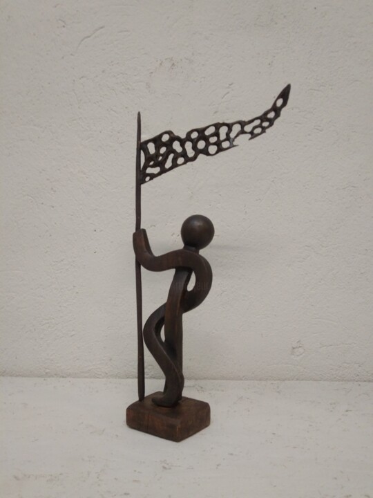 standard bearer 雕塑, 13.4x6.7 in