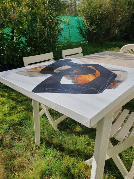 Côté de l'œuvre