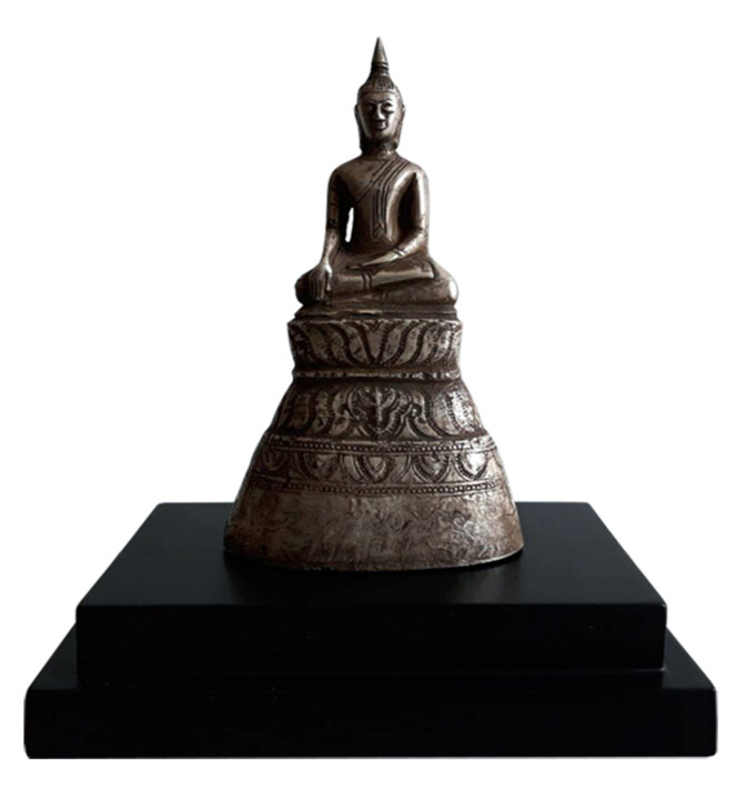 SILVER BUDDHA 雕塑, 7.5x6.3 in