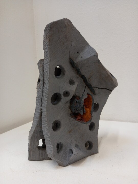 Sculpture titled "Objet 6" by Coco Vewenda, Original Artwork, Metals
