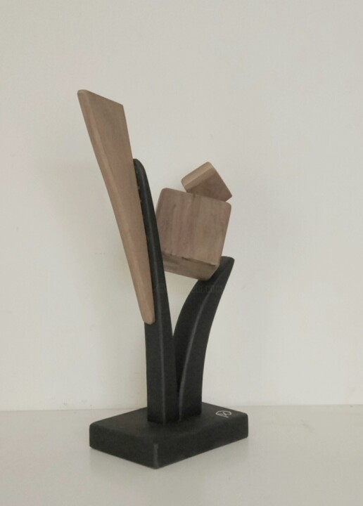 Forme con cubi in noce Scultura, 21,3x13 in