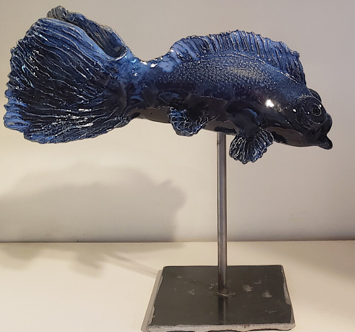 Poisson bleu II 雕塑, 3.9x4.7 in
