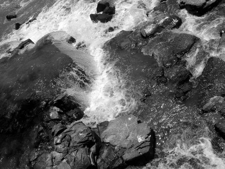 Hold back the river 摄影
