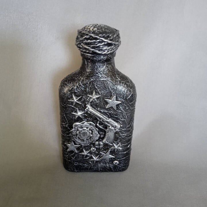 Bottle No. 10 조형물, 5.1x2.8 in