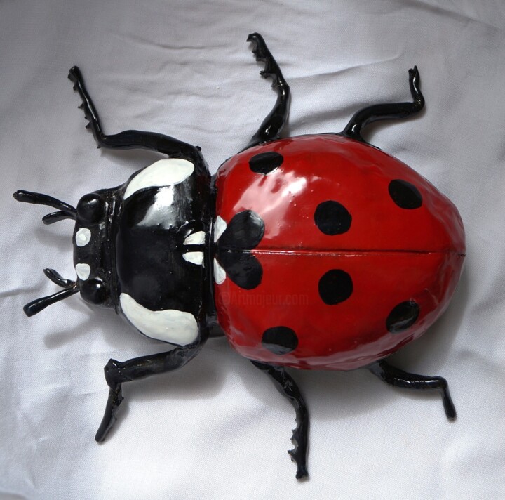 COCCINELLE 雕塑, 2.4x8.3 in