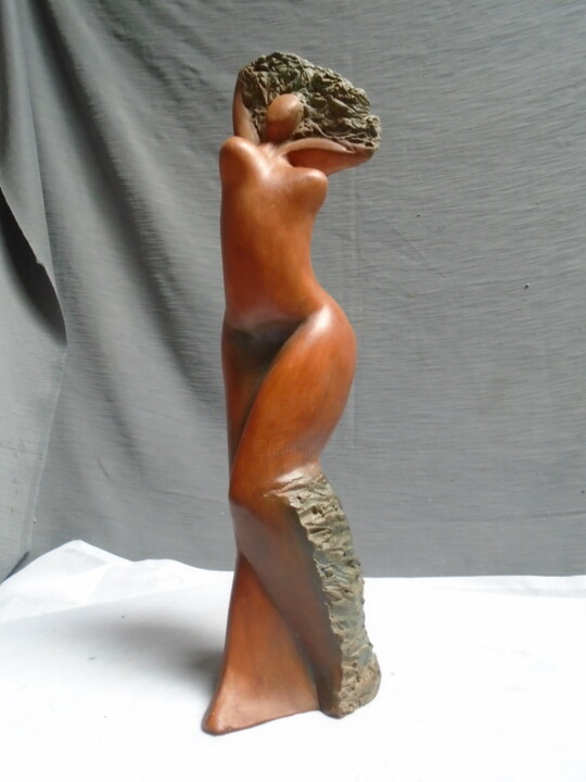 Femme debout stylisée déhanchée... 雕塑, 16.5x5.5 in