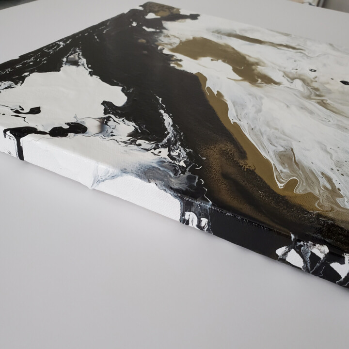 Side of the work