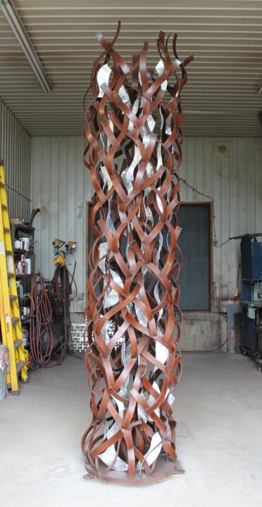 Akashique 雕塑, 139x32 in