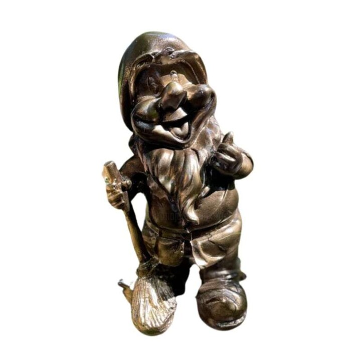 「Dwarf Garden Sculpt…」というタイトルの彫刻 Dervis Yusuf Akdemirによって, オリジナルのアートワーク, 樹脂