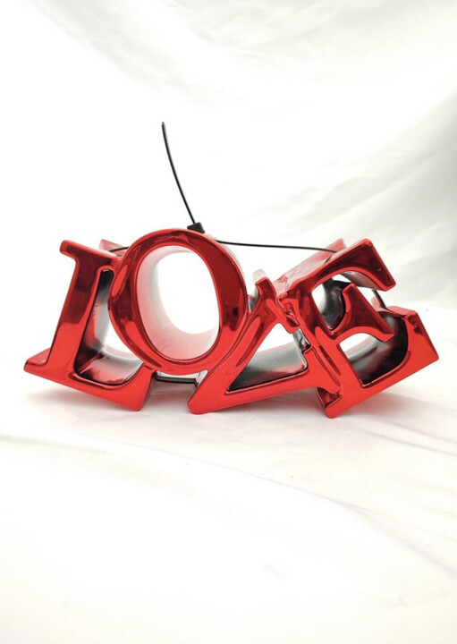 Squeeze Love Red 雕塑, 9.8x4.7 in