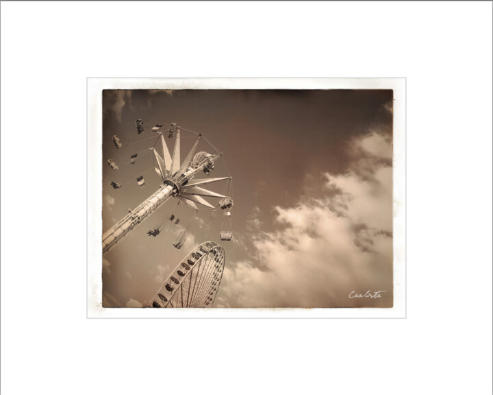 Photographie intitulée "Enjoy !" par Caalista, Œuvre d'art originale, Photographie argentique Monté sur Carton