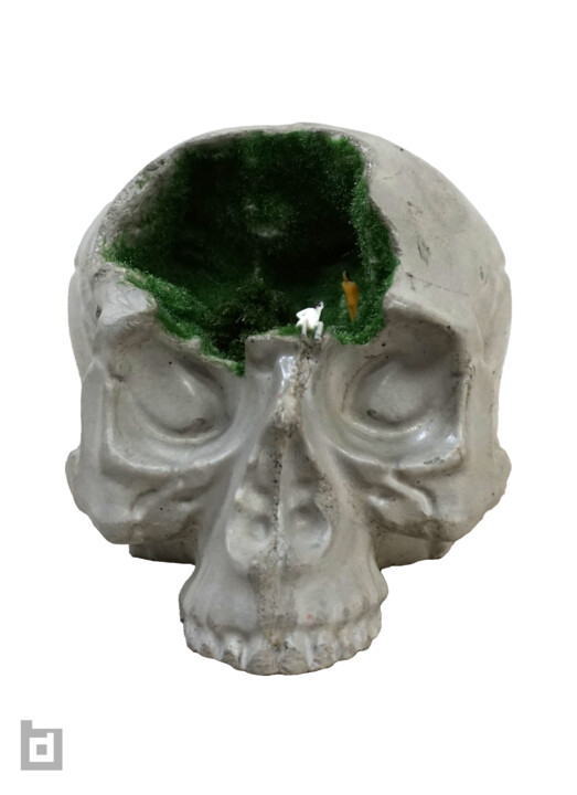 SALE BRUTALIST CRANIUM 雕塑, 6.7x5.5 in