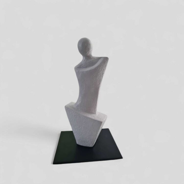 Insouciance 雕塑, 8.7x4.7 in