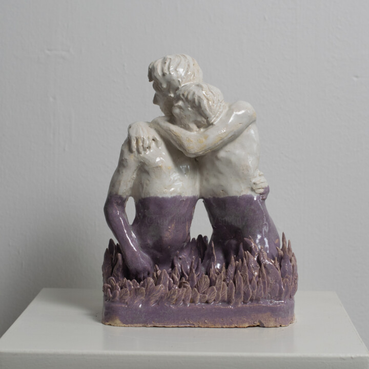 Sculpture intitulée "Soothing hugs" par Sergey Sovkov, Œuvre d'art originale, Céramique