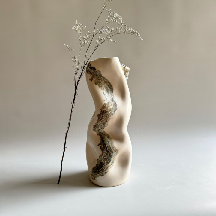 Sculpted Nymph Sculptuur, 15x7,9 in