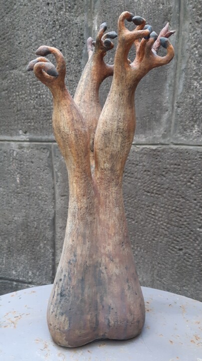 Strange Tree 雕塑, 16.1x5.9 in
