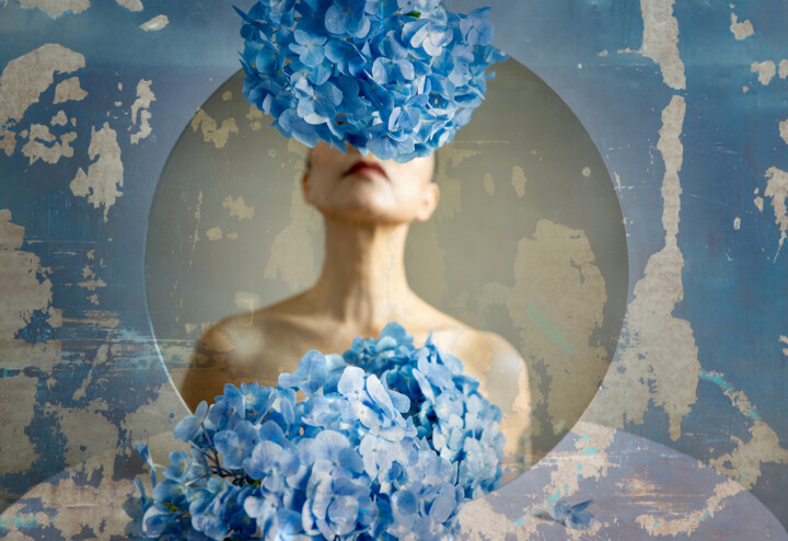 Shades of Blue #2 Фотография, 23,6x35,4 in