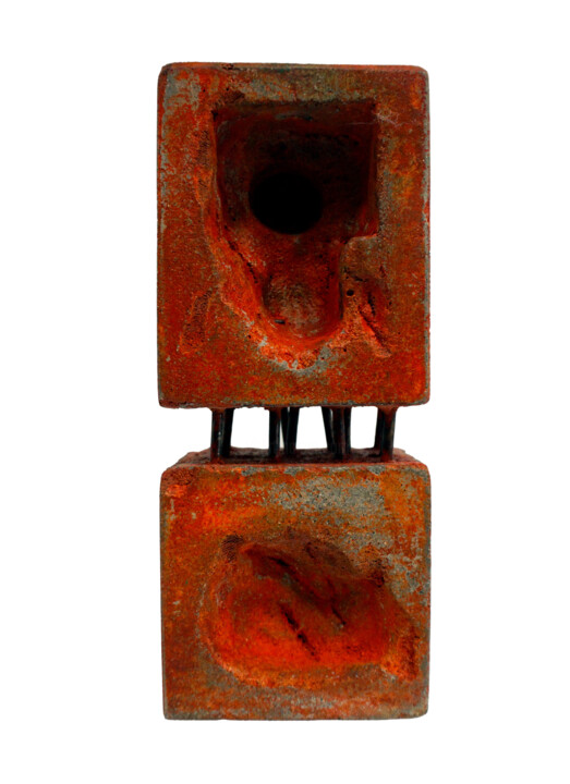 Sculpture titled "BAGE' BRUTALIST FACE" by Paolo Castagna (Brutalist Design), Original Artwork, Concrete