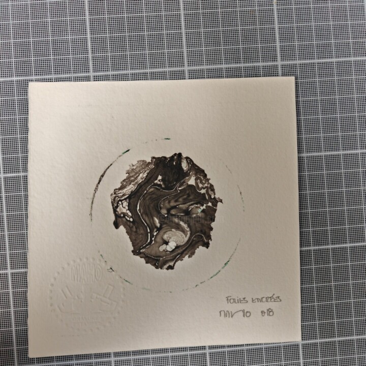Côté de l'œuvre