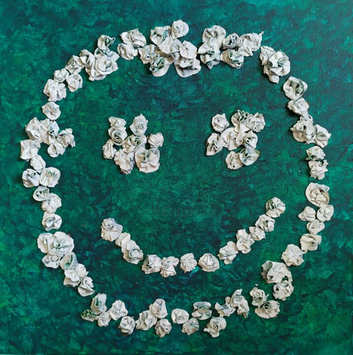 Sculptural Smiley of Abstract Flowers 雕塑, 11.8x11.8 in
