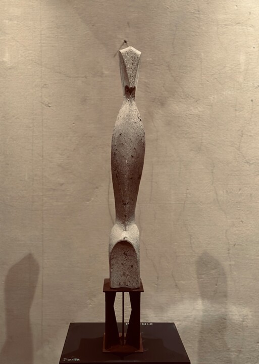 雕塑,  66.9x5.9 in 
