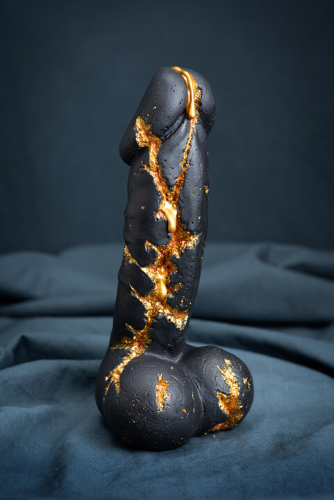 Kintsugi Egoist 雕塑, 8.7x3.9 in