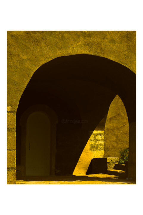 Photographie intitulée "THE HIDDEN DOOR" par 23h35 Photographie, Œuvre d'art originale, Photographie numérique