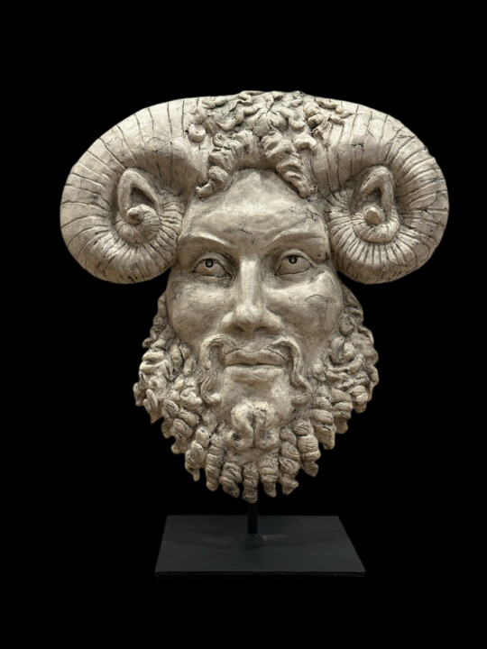 Γλυπτική με τίτλο "ZEUS AMMON Marbre" από Gubé, Αυθεντικά έργα τέχνης, Πηλός