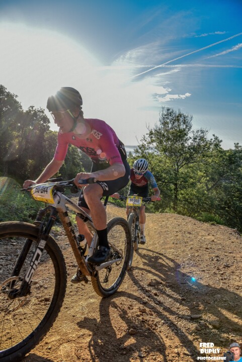 Photographie intitulée "roc 2024" par Frederic Dupuy, Œuvre d'art originale, Photographie numérique