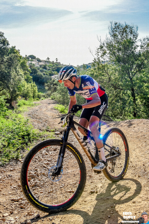 Photographie intitulée "vinqueur roc 2024" par Frederic Dupuy, Œuvre d'art originale, Photographie numérique