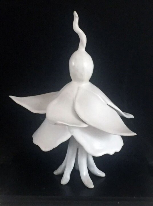 Fuchsia blanc 雕塑, 8.7x3.9 in