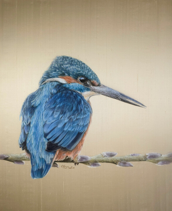 Elegance in Stillness – Silk painted kingfisher portrait 绘画, 25.6x20.5 in