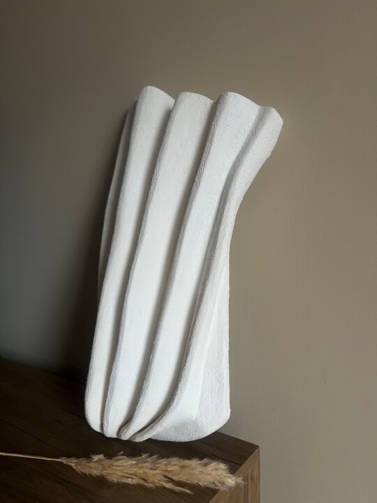 ECHO of Antiquity Minimalistic modern Sculpture wall art 雕塑, 21.3x11 in