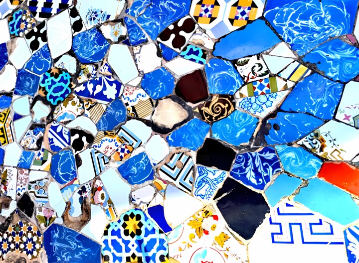 Mosaic abstract from Park Guell, Barcelona Spain. Art poster Fotografie, 43,3x59,1 in