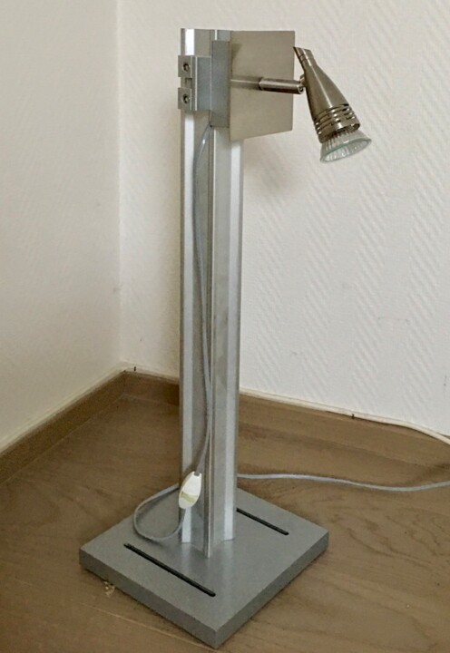 Sculpture titled "Lampe de chevet" by Jean-Yves Grossiord, Original Artwork, Metals