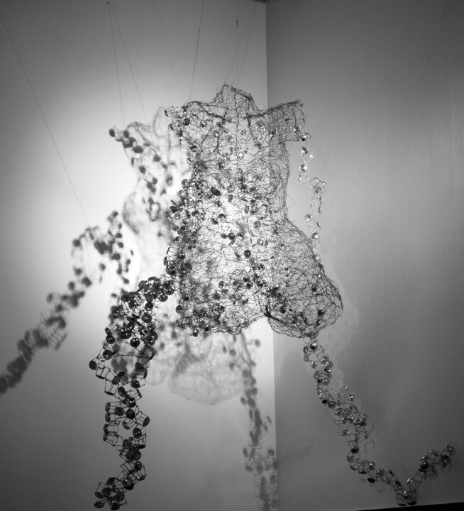 Sculpture titled "Die DNA" by Susanne Jörgen, Original Artwork, Wire