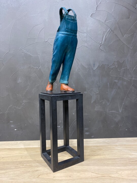 À Coluche, 88/250 雕塑, 18.9x4.3 in