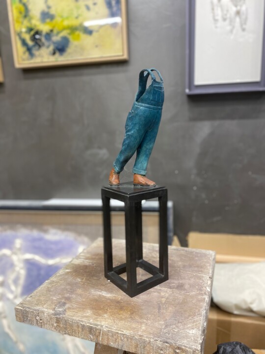 雕塑,  18.9x3.9 in 