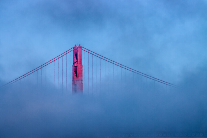 Golden Gate Bridge in the cloud Fotografie