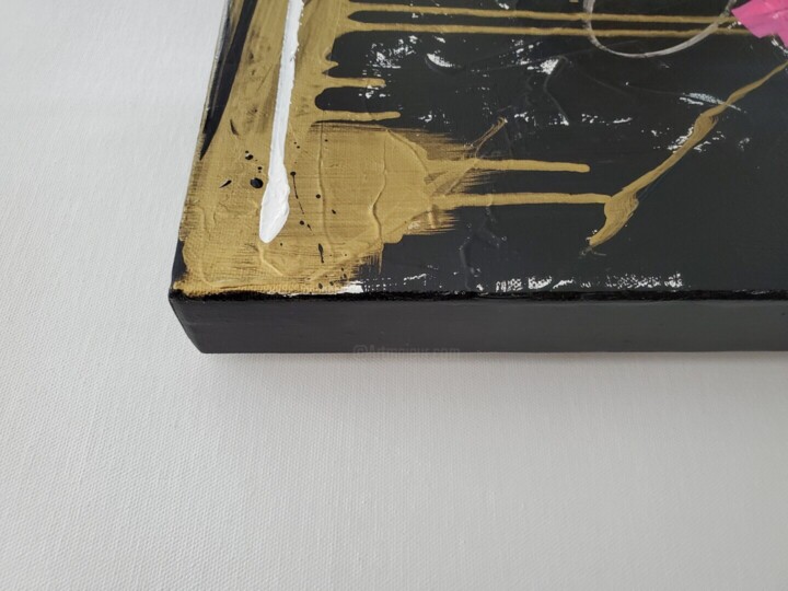 Side of the work