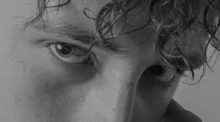 Le regard d'Enzo 摄影, 19.7x35.4 in