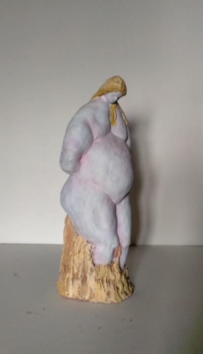 Creatura assorta. Heykel, 15,8x6,3 in