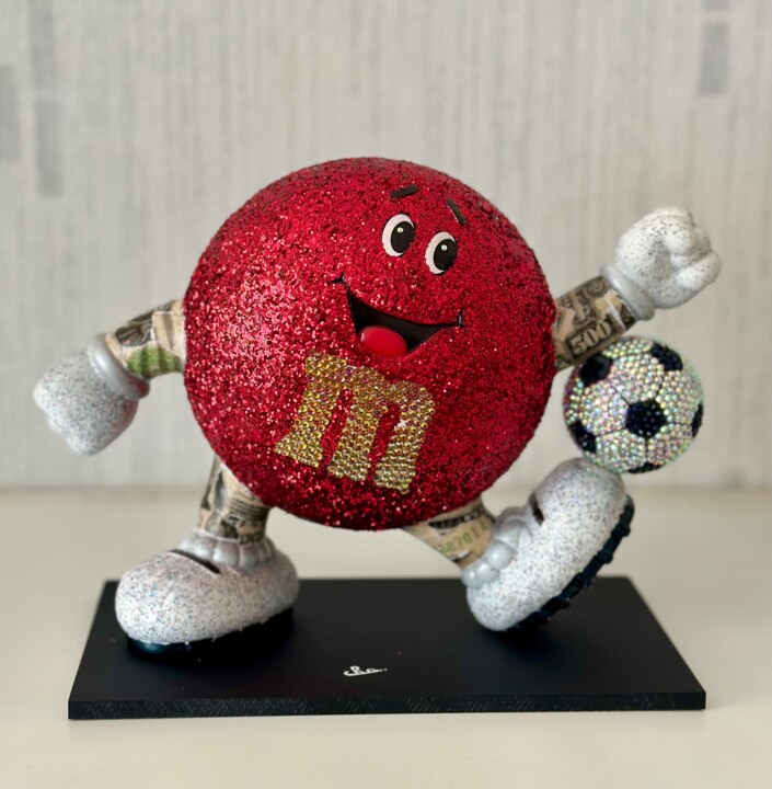 Sculpture intitulée "Mm’s footballeur" par Cha., Œuvre d'art originale, Résine