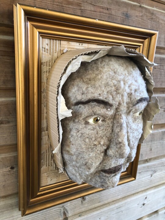 Côté de l'œuvre