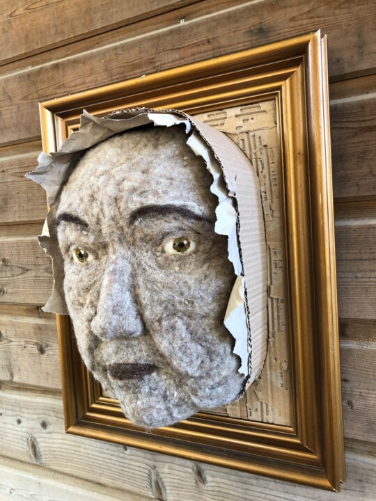 Côté de l'œuvre