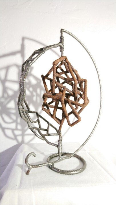 Sculpture intitulée "Cristal de Lune" par Olivier Laurens, Œuvre d'art originale, Métaux